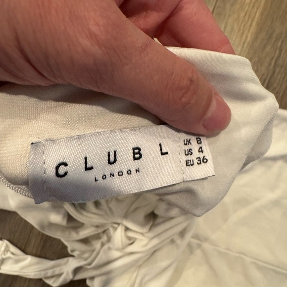 Club L Elegant White halter Maxi Dress size large - Picture 11 of 11